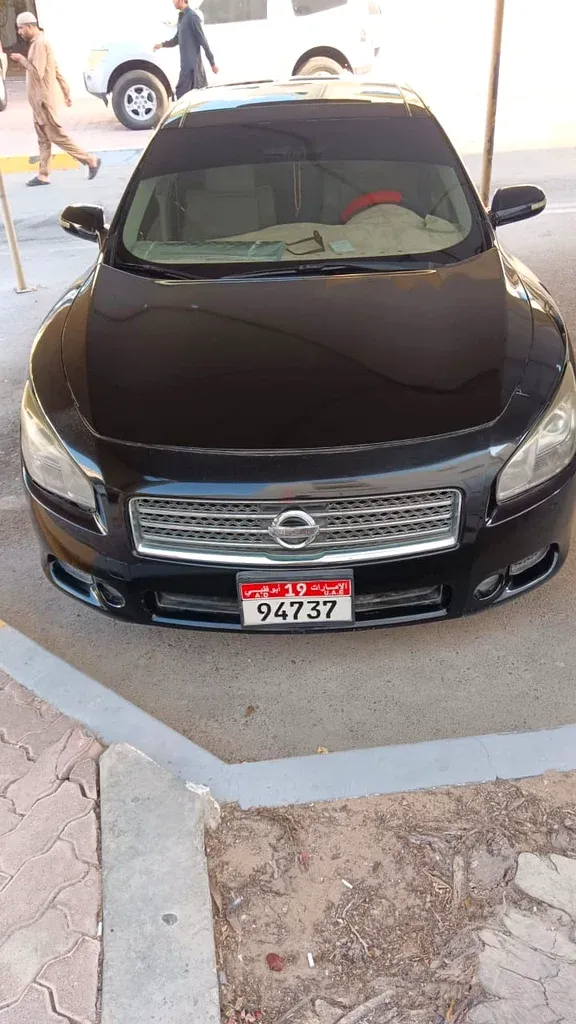 Nissan Maxima 2012